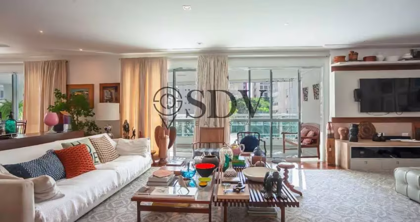 Apartamento com 3 quartos à venda na Rua Lisboa, 144, Cerqueira César, São Paulo