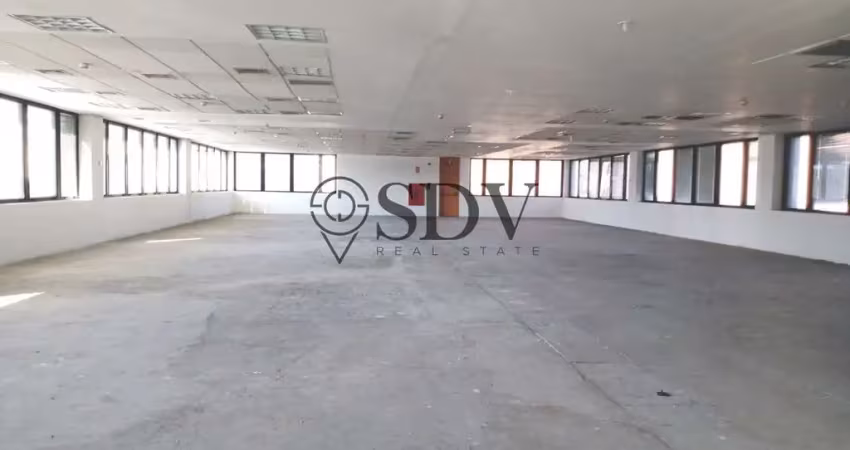 Sala comercial para alugar na Rua Verbo Divino, 1488, Chácara Santo Antônio, São Paulo