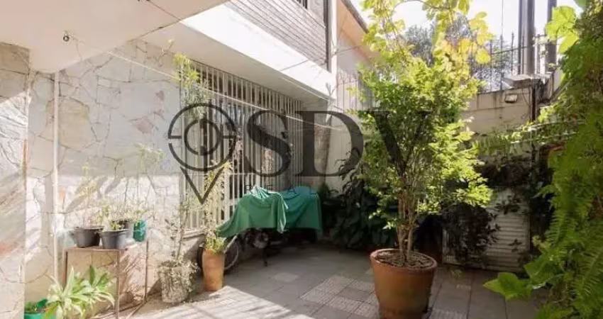 Casa em condomínio fechado com 3 quartos à venda na Jacira, 56, Indianópolis, São Paulo