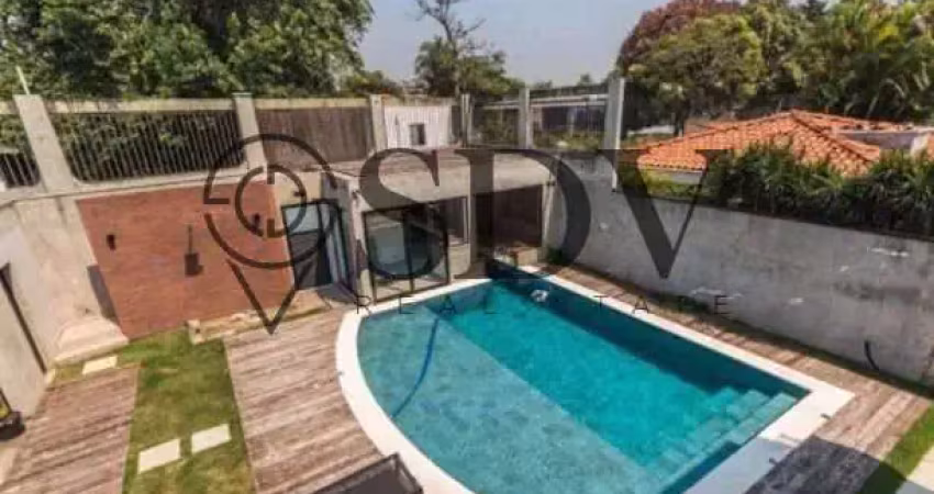 Casa com 4 quartos à venda na Rua Antônio de Gouveia Giudice, 161, Alto de Pinheiros, São Paulo