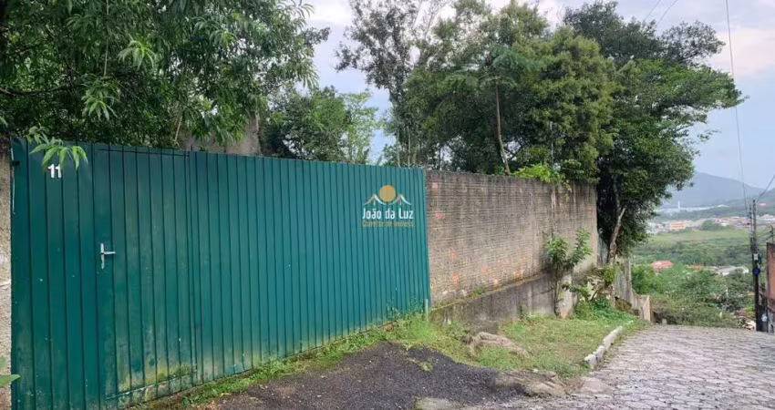 Terreno à venda no Canasvieiras, Florianópolis 