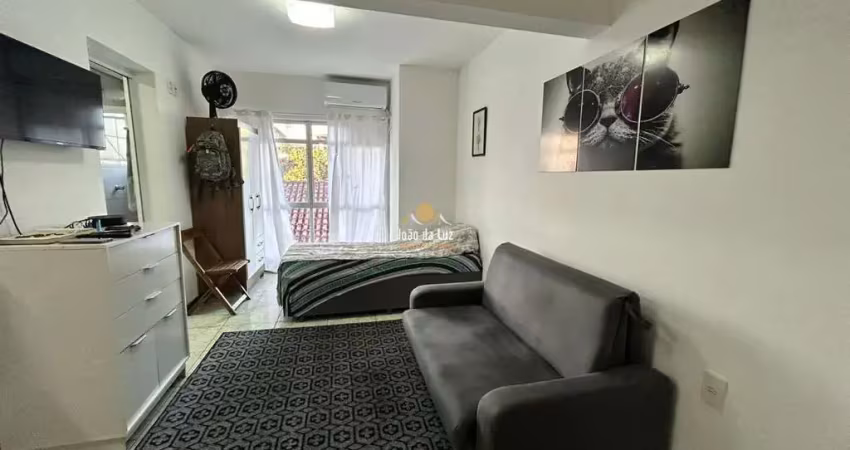 Kitnet / Stúdio à venda no Canasvieiras, Florianópolis 