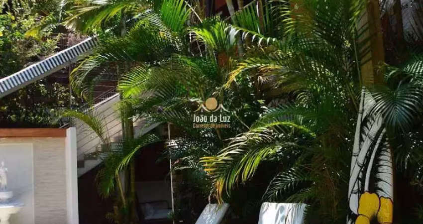 Prédio à venda no Canasvieiras, Florianópolis 