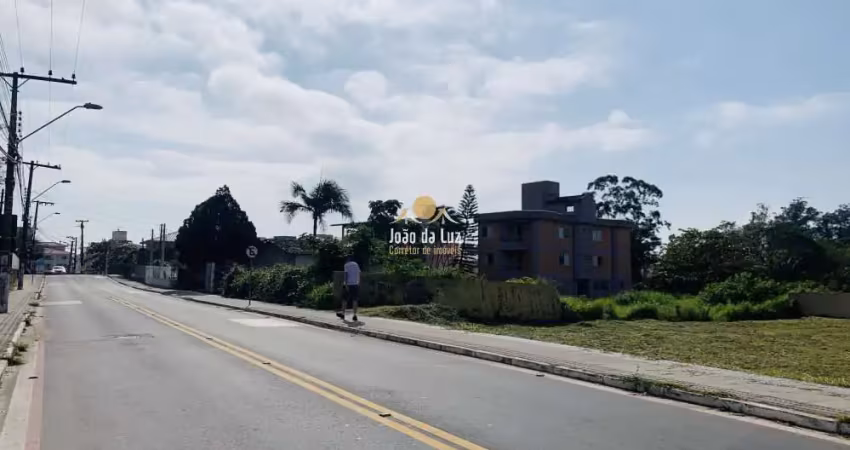Terreno à venda no Canasvieiras, Florianópolis 