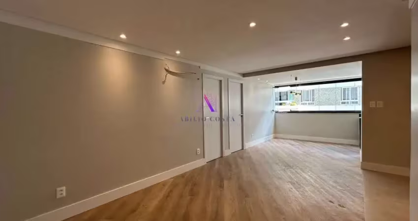 Apartamento com 2 quartos à venda na Avenida Luís Viana Filho, 866, Alphaville I, Salvador
