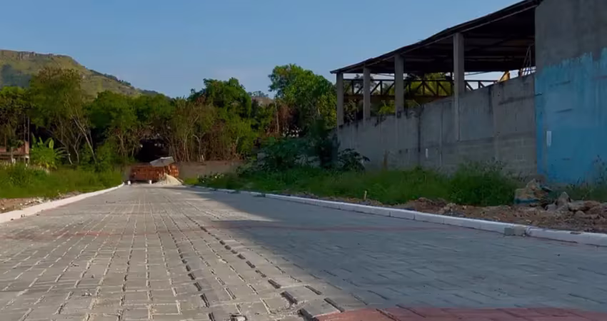 Terreno à venda na Rua Daniel Thompson, 15, Santíssimo, Rio de Janeiro