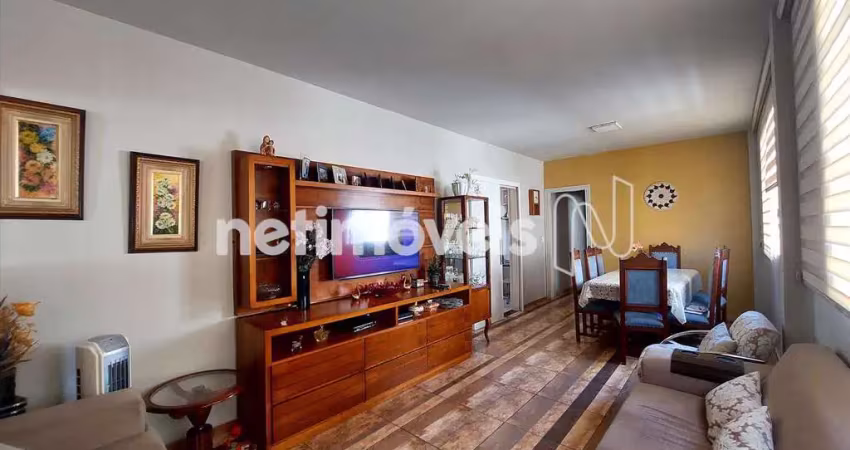 Apartamento com 3 quartos à venda na Rua Carangola, Santo Antônio, Belo Horizonte