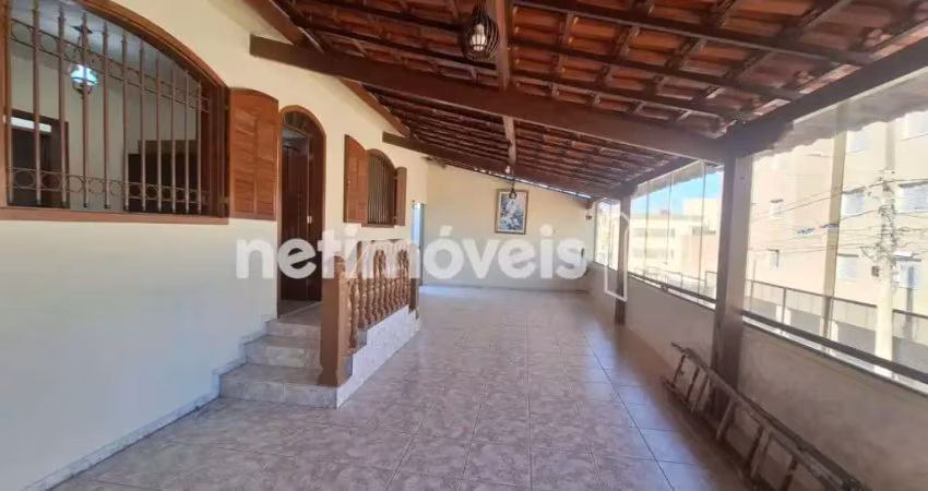 Casa com 3 quartos à venda na Rua Lapinha, Salgado Filho, Belo Horizonte