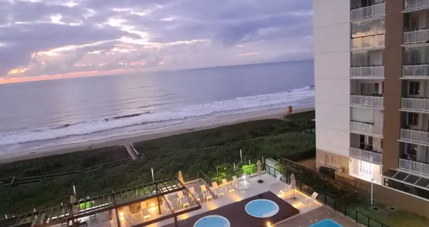 Apartamento mobiliado condomínio pé na areia laser completo sacada com churrasqueira