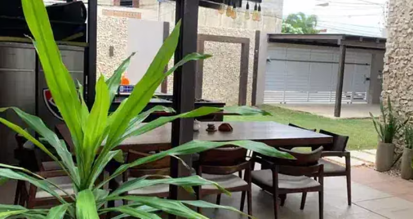 Linda casa com 4 quartos à venda, 218m² em blumenau curitiba