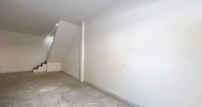 Loja com sobreloja com 80 m²  disponível para locação anual no bairro aeroporto em guarapari/es. agende já a sua visita!