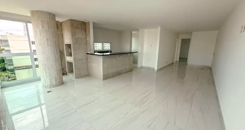 Apartamento novo à venda na praia de peracanga em guarapari/es de 2 quartos, 2 vagas e lazer completo na cobertura de frente para o sol da manhã.