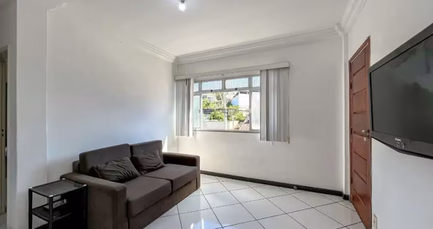 Apartamento com 2 quartos em localização privilegiada, próximo ao centro e da praia, com conforto, praticidade e tudo o que você precisa.