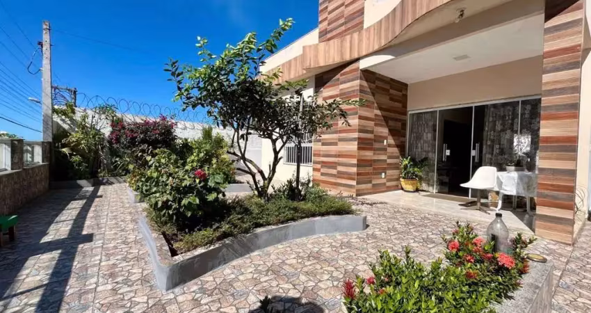 Venha morar em meaípe: casa com piscina e localização privilegiada!, a 200 metros da praia! marque uma visita, será um prazer!