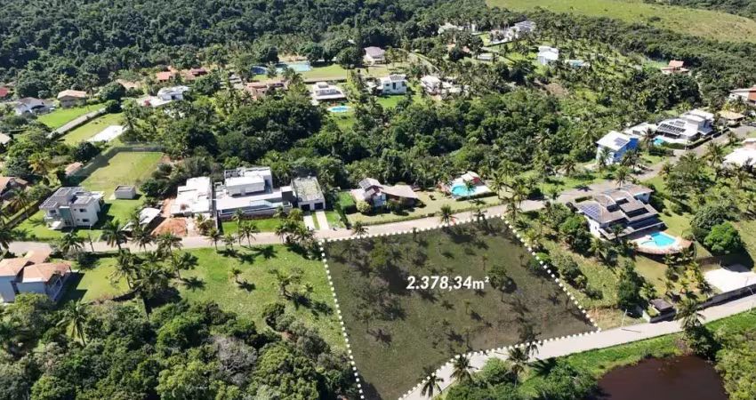 Terreno com 2.378,34 m2 em condomínio de luxo em guarapari/es. marque uma visita, conheça e se apaixone!