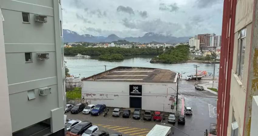 Apartamento disponível para locação anual no centro de guarapari/es. marque uma visita!