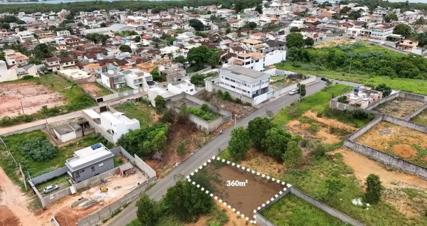 Oportunidade de investimento! terreno a venda na extenção da vila da samarco com aproximadamente 360 m², excelente localização.