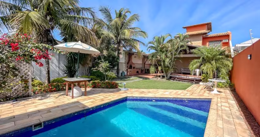 Casa à venda na enseada azul - nova guarapari/es. localização privilegiada, super aconchegante, um sonho! marque uma visita sem compromisso!