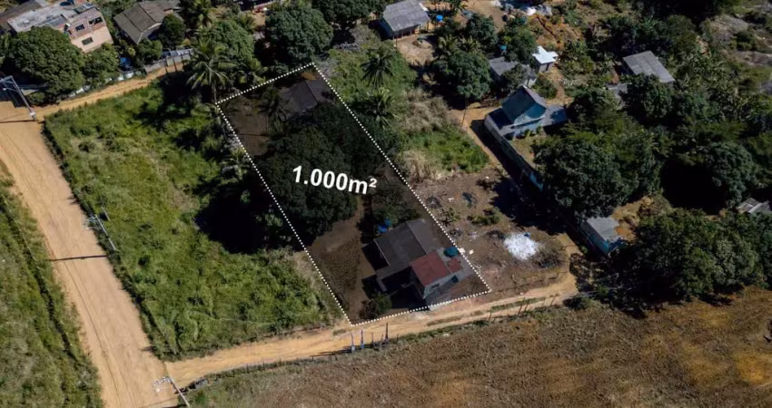 Àrea a venda em meaipe - guarapari/es com aproximadamente 1.000m² e duas pequenas casas. marque uma visita sem compromisso e se encante!
