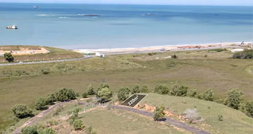 Lote a venda perto da praia de meaipe em guarapari/es. com rua asfaltada, sol da manhã, a menos de 1000 metros da orla da praia. marque uma visita!