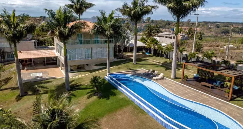 Chácara cinematográfica à venda em guarapari/es. um luxo! 6.000m² de terreno, 800m² de construção, uma das mais bem montadas chácaras do estado!