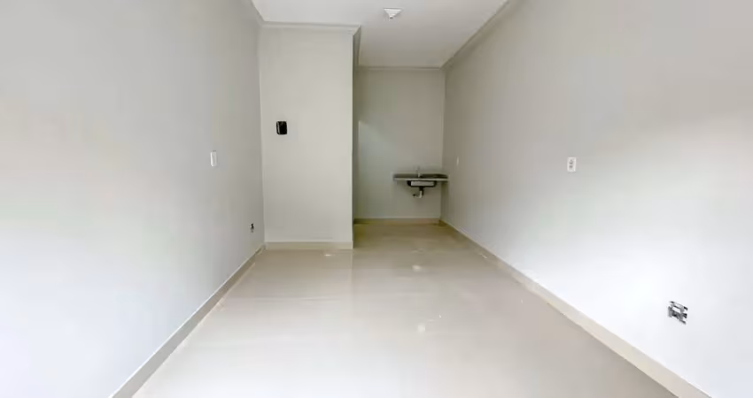 Loja comercial disponível para locação anual na praia do morro em guarapari/es.