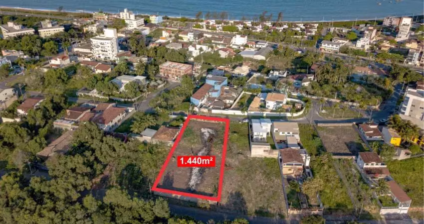 1440 m² a venda em nova guarapari cercado de muito verde, pertinho da praia e da lagoa.