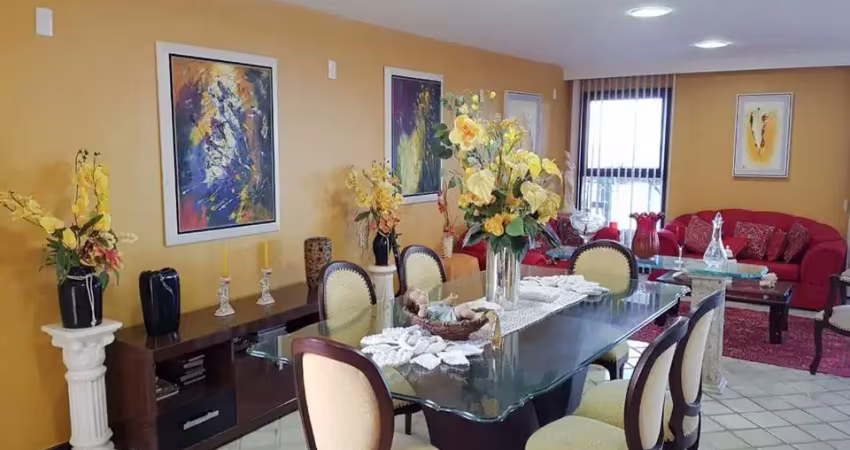 Apartamento 4 quartos sendo 2 suítes frente para a praia dos namorados à venda no centro de guarapari/es. agende já a sua visita!