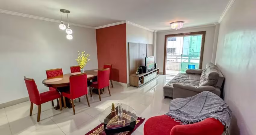 Você no centro de tudo! apartamento à venda na principal avenida do centro de guarapari/es e à 70 m das lindas praias das castanheiras e areia preta.