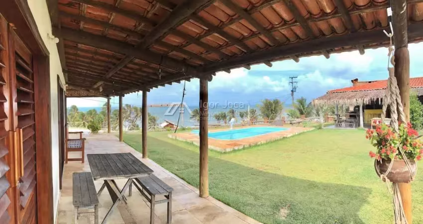 Casa na praia da baleia com vista mar para venda | ceará