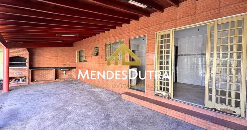 Casa à venda com 3 quartos e edícula no bairro santa terezinha - piracicaba-sp