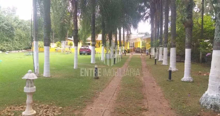 Chácara / sítio com 3 quartos à venda na Rua Sebastião Wenceslau Pinheiro, 475, Loteamento Chácaras Vale das Garças, Campinas