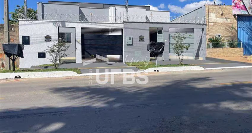 Casa, 3 quartos, 1 suítes, 115m², residencial flamingo