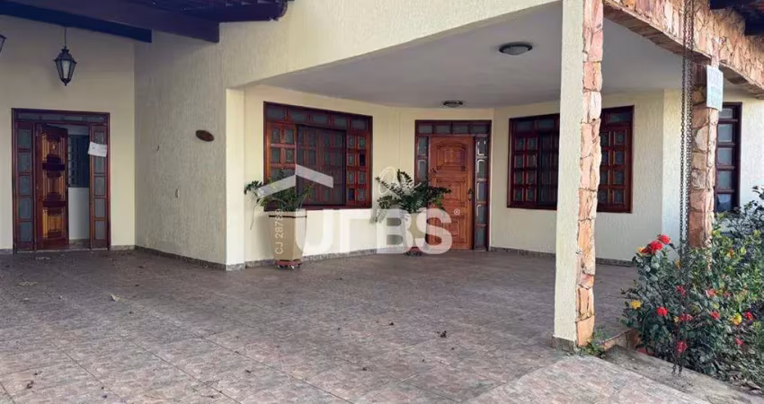 Casa em condomínio fechado com 4 quartos à venda na RUA DO CALMAS, Jardim Atlântico, Goiânia