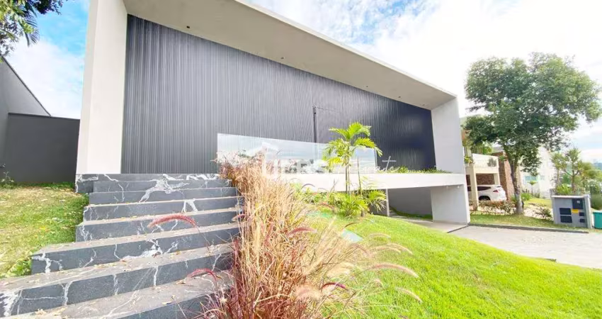Casa em condomínio fechado com 4 quartos à venda na Rua Arial, Residencial Alphaville Flamboyant, Goiânia