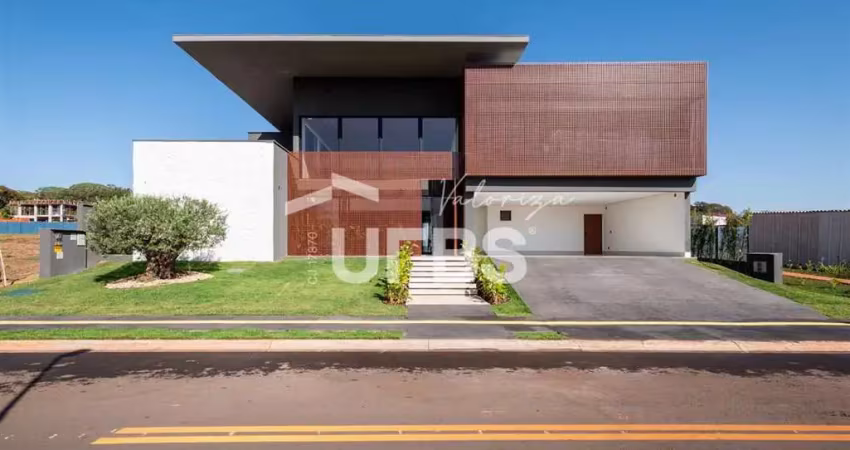 Casa em condomínio fechado com 5 quartos à venda na Rua CN8, Parque Cidade, Goiânia