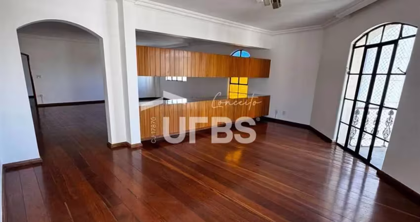 Apartamento com 5 quartos à venda na Rua 10, Setor Oeste, Goiânia