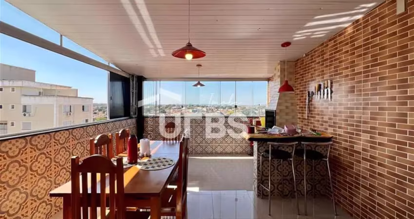 Club cheverny - apartamento duplex 4 quartos, sendo 1 suíte