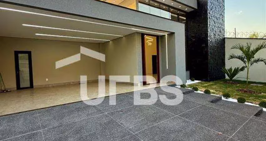 Casa com 3 quartos à venda na Rua CR3, Residencial Itália, Goiânia