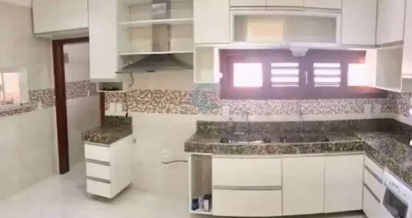 Locação casa com 3 quartos sendo 1 suíte condomínio fechado - parque da nações