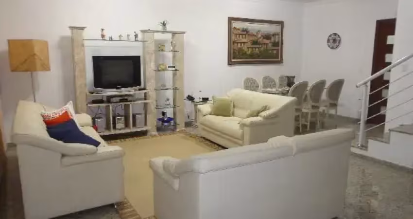 Casa com 3 quartos à venda na Rua Major José Moreira Matos, 4rf, Vila Galvão, Guarulhos