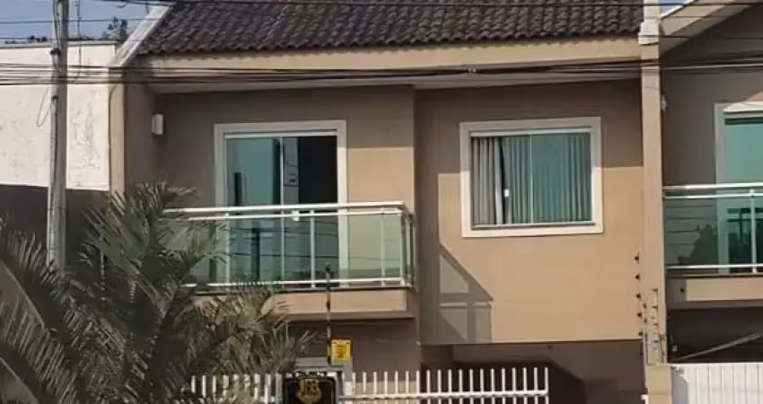 Casa com 3 quartos à venda no Uberaba, Curitiba 