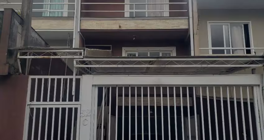 Sobrado semimobiliado à venda no boa vista ( quadriplex)