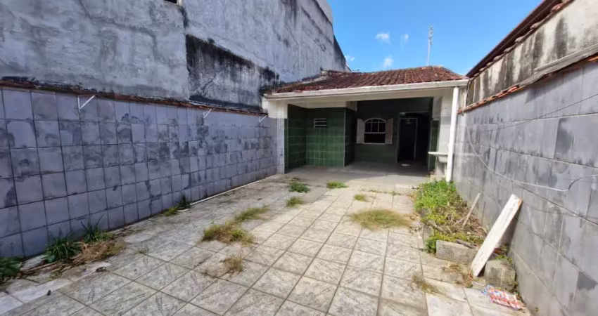Vende-se casa no poiares com 2 dormitórios-escritura definitiva