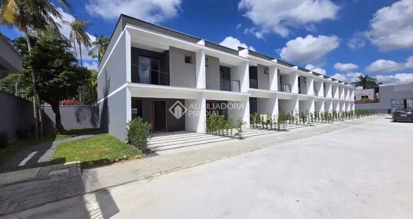 Casa em condomínio fechado com 3 quartos à venda na Presidente Gaspar Dutra, 85, Itaum, Joinville