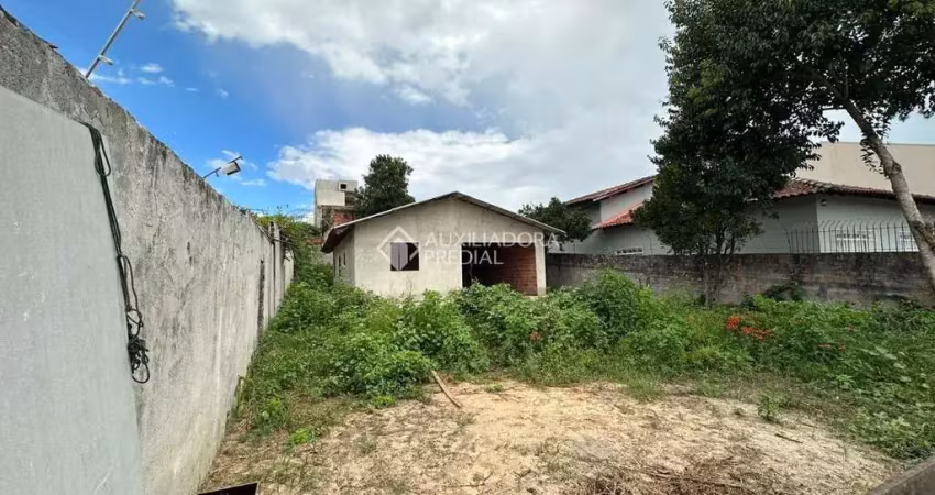 Terreno à venda na Ettore Zanlorenzi, 132, São Braz, Curitiba