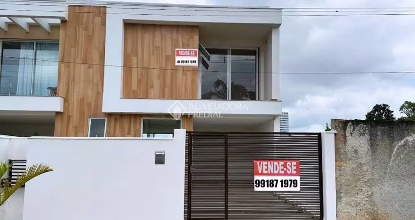 Casa com 3 quartos à venda na Rua Joanim Stroparo, 930, Vila Bancária, Campo Largo