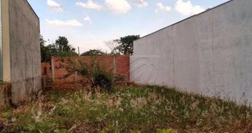 Terreno à venda medindo 202,74m² no Loteamento Campos do Conde em Piracicaba/SP