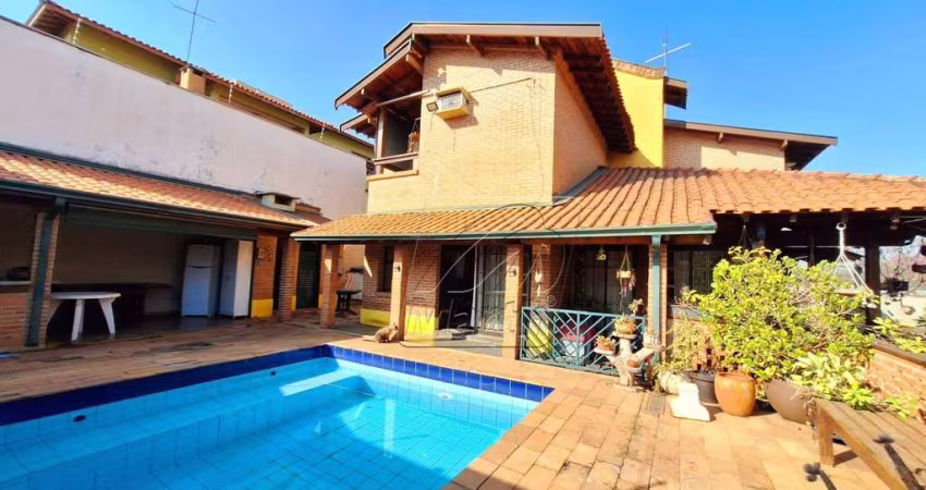 Casa com 4 dormitórios para alugar, 452 m² por R$ 4.924,00/mês - Nova Piracicaba - Piracicaba/SP
