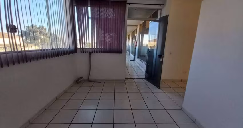 Kitnet com 1 dormitório para alugar, 40 m² por R$ 600 - Jardim Matilde II - Piracicaba/SP